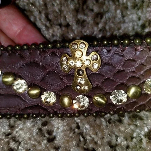 Brown Genuine leather rhinestone, studded and crosses Rodeo bling belt. SIZE M - Picture 4 of 13